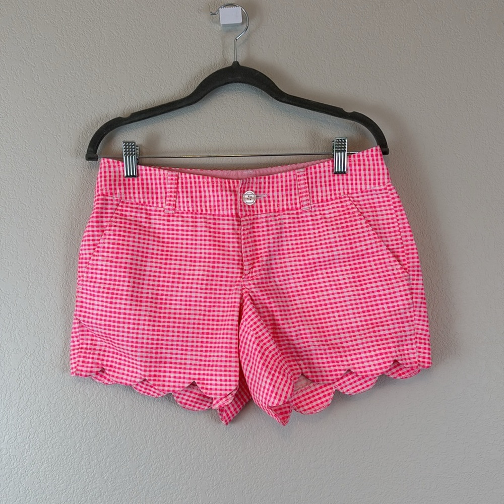 Lilly Pulitzer Pink 100% Cotton Buttercup Shorts with Scalloped Hem Size 2 - Picture 3 of 10